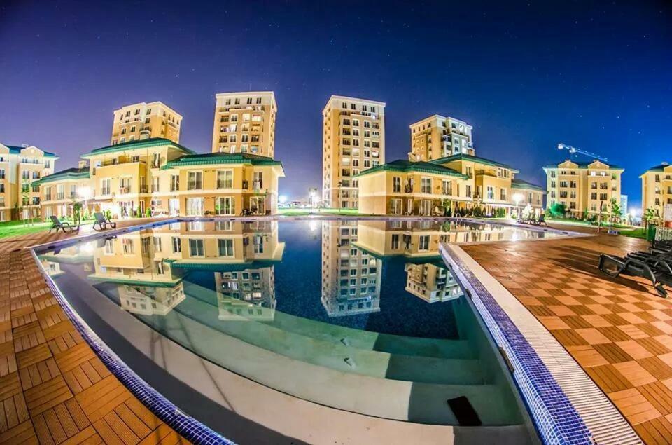 Luxury Apartment With Pool In North Bucharest Cretuleasca Экстерьер фото